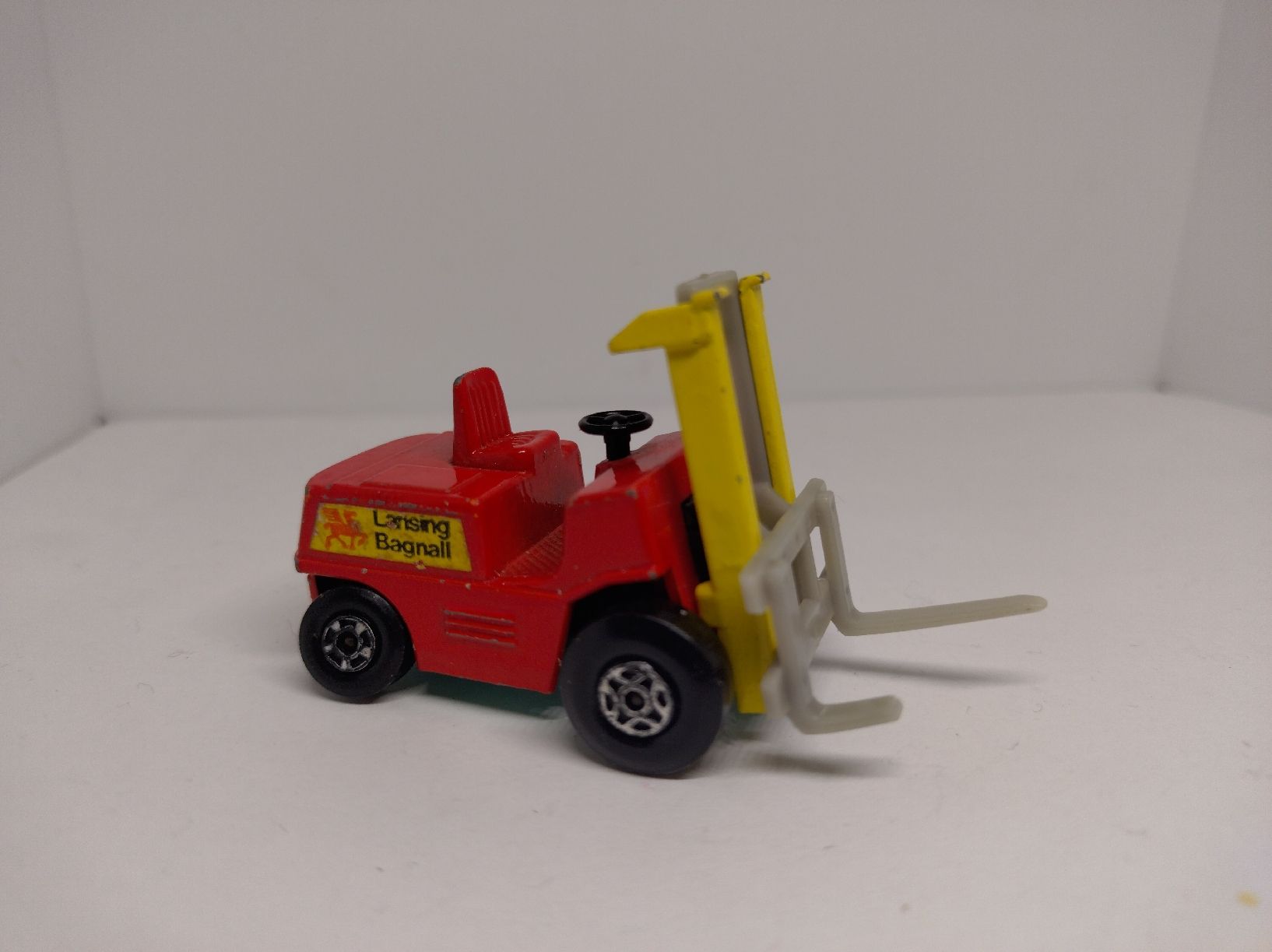 Matchbox Modellini d'auto: Matchbox, Fork Lift Truck – Usato da La Chaux-de-Fonds venduto da Pierrot8404 1