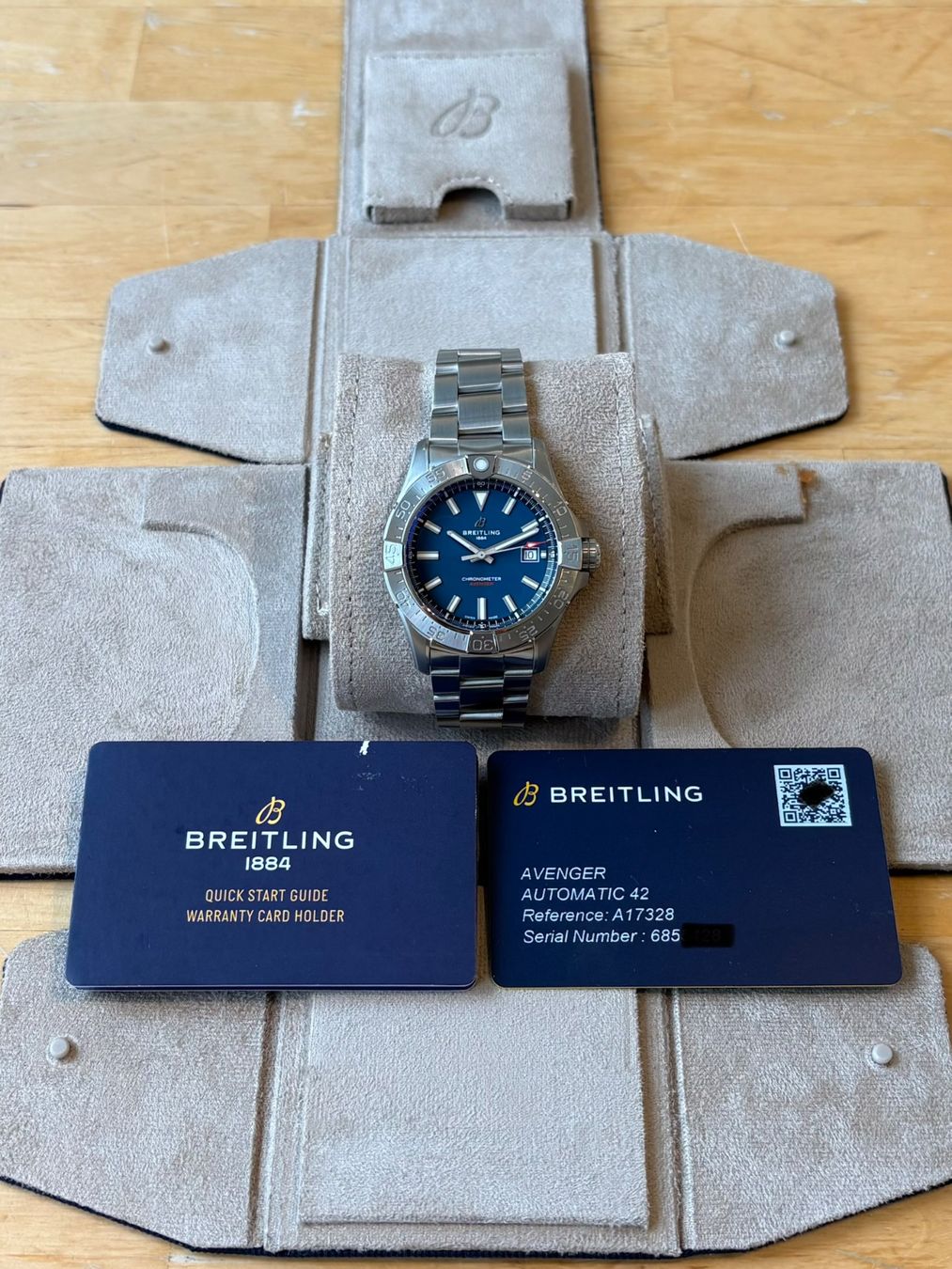Breitling Uhren: BREITLING Avenger Automatic 42 Fullset – Neu (gemäss Beschreibung) aus Birsfelden von Mynos 2