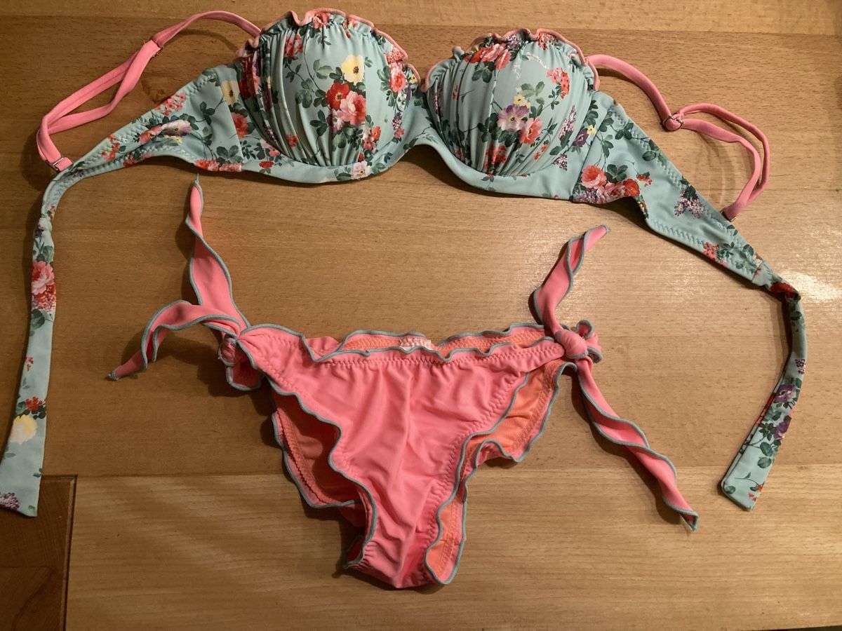 Badekleider & Bikinis: 2 Bikinis Gr S 34 – Neu (gemäss Beschreibung) aus Rickenbach ZH von Vanijo 2