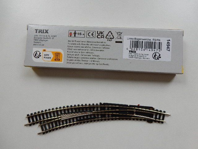 Trix Modelleisenbahnen: Minitrix Bogenweiche – Neu (gemäss Beschreibung) aus Interlaken von Floffi01
