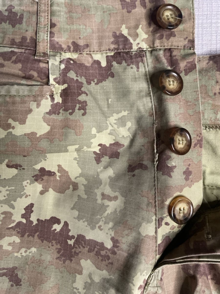 Hosen: Militäre Hose farbige – Gebraucht aus Capolago von LA.BOTTEGA 6