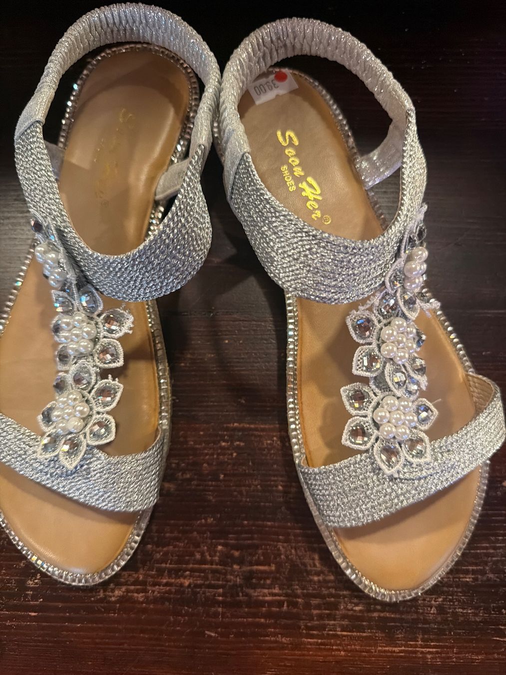 Scarpe da donna: DAMEN SANDALEN,SILBER – Nuovo (secondo la descrizione) da Meienried venduto da ManuelaBoutique 1