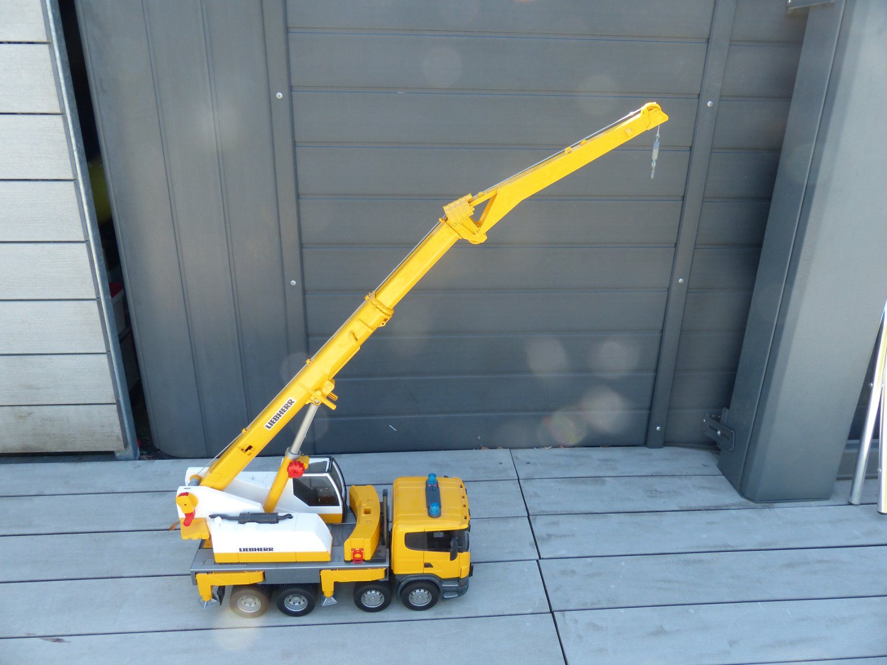 Bruder Jouets: Kranwagen Liebherr – D'occasion à Jona par Cinnestig 8