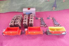 Set Antik Biller Bahn Kiestransport und Lokschuppen