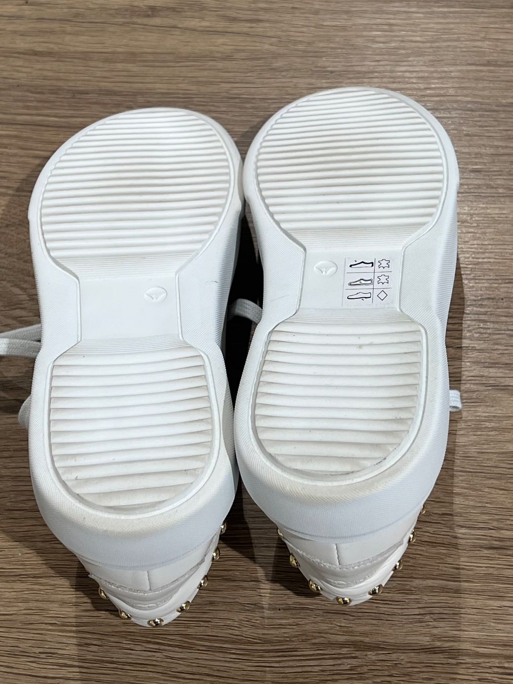 Marc Cain Scarpe da donna: Marc Cain Sneakers Gr. 38 weiss – Nuovo (secondo la descrizione) da Schmerikon venduto da Speedy053 4