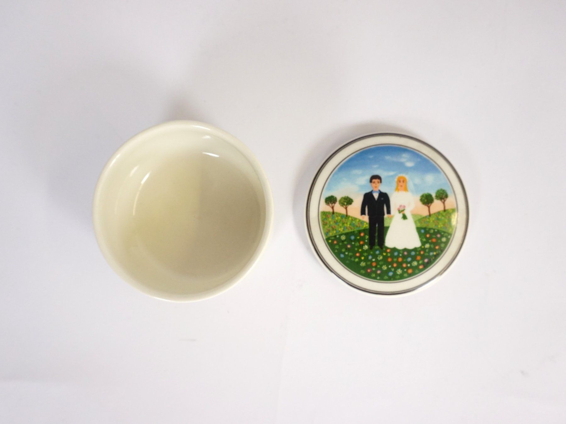 Tutte le decorazioni: Schmuck dose Villery Boch – Usato da Pratteln venduto da Restwert_Pratteln