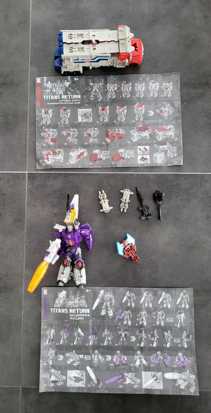 Giocattoli: 2x TRANSFORMERS TITANS RETURN original – Usato da Richterswil venduto da Rem2011