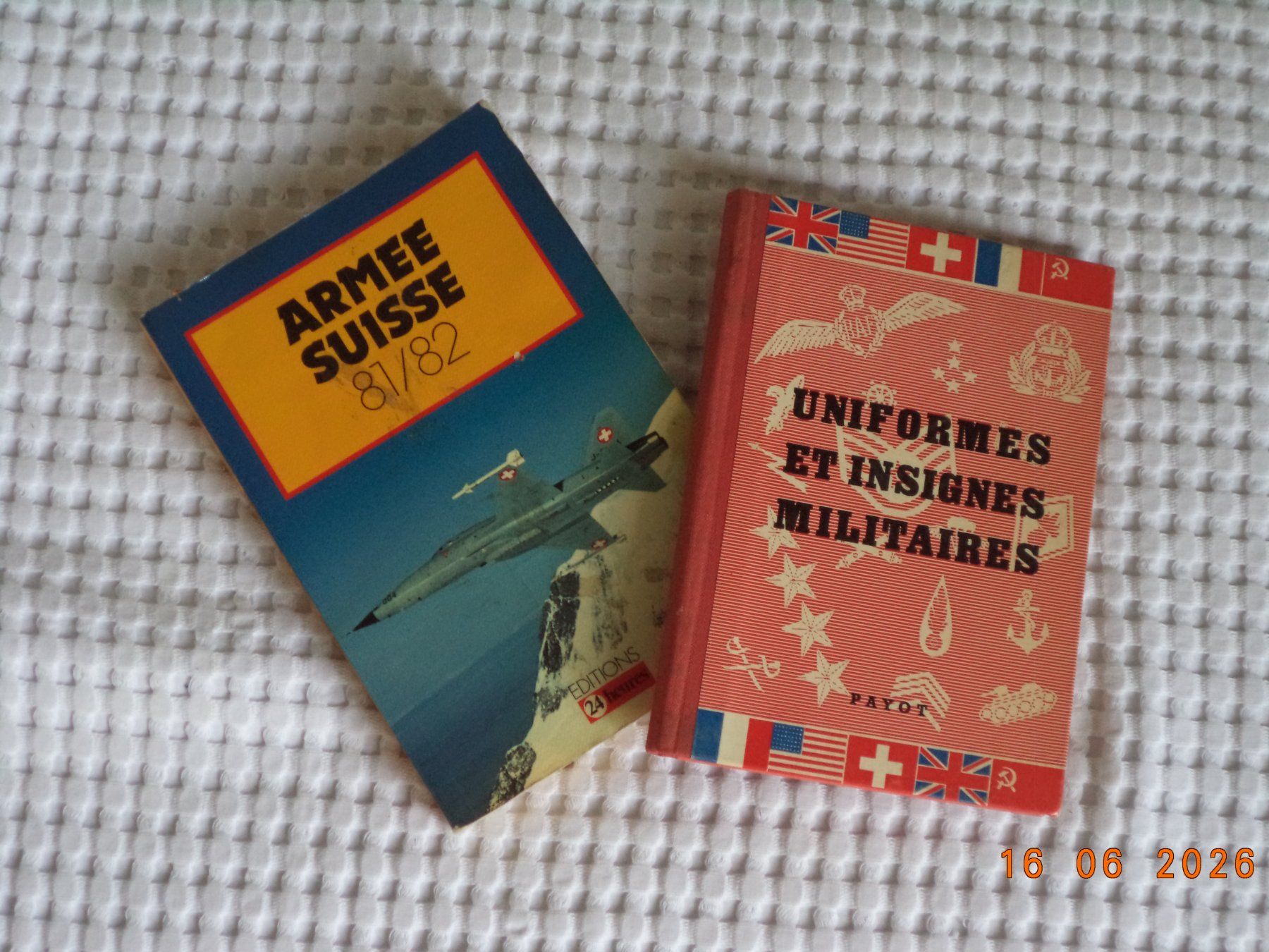 Schweizer Armee Uniformi: Petit matériel militaire, pour collectionneur – Usato da Bernex venduto da sugus058 5