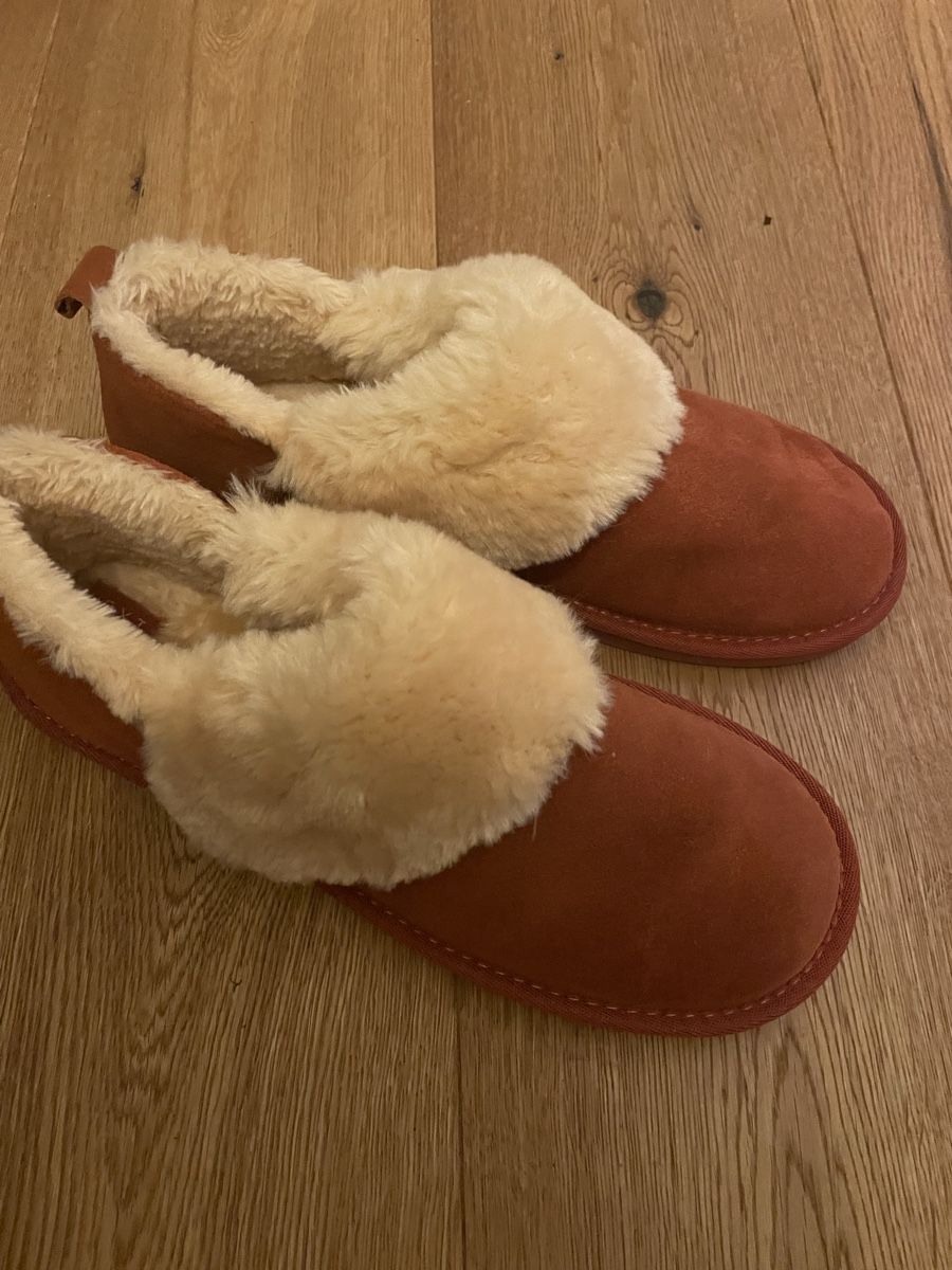 Damenschuhe: Damen-Hausschuhe – Neu (gemäss Beschreibung) aus Vitznau von MariaWeggis 1