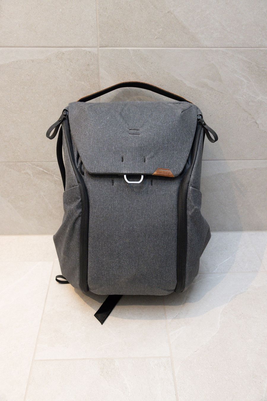 Peak Design Zaini: Peak Design Everyday Backpack 30L v2 & Capture Clip – Nuovo (secondo la descrizione) da Flawil venduto da Ethereal_Edge