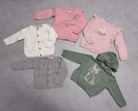 Langarm Oberteile, Strickjäckli, Pullover, Sweatjäckli Gr 92