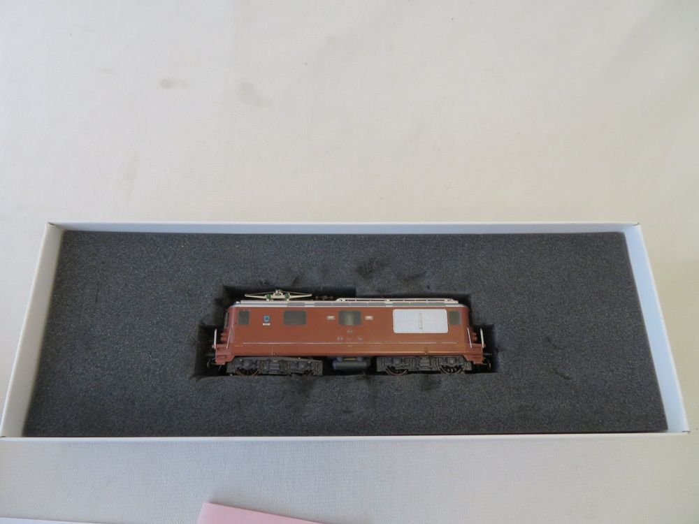 HAG Nr. 180, Re 4/4 BLS braun (Gebraucht) in Buchrain für CHF 121 - mit
