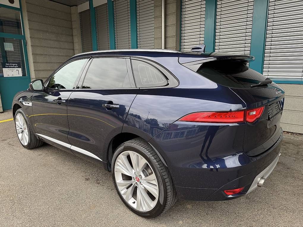 Automobili: Jaguar F- Pace 3.0 R Sport – Usato da Wollerau venduto da rio81 2