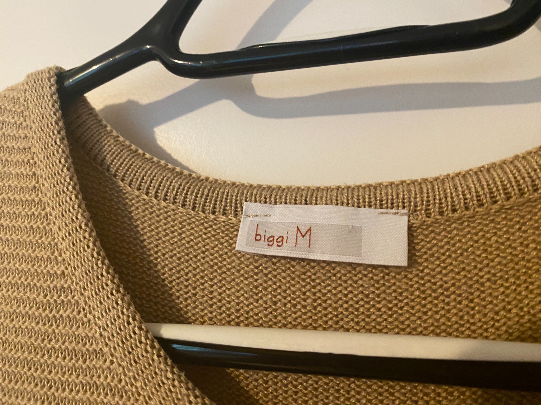 Maglioni & Felpe: Pulli von "biggi M" Gr. 46 beige – Usato da Thalwil venduto da gb_ea2000 2