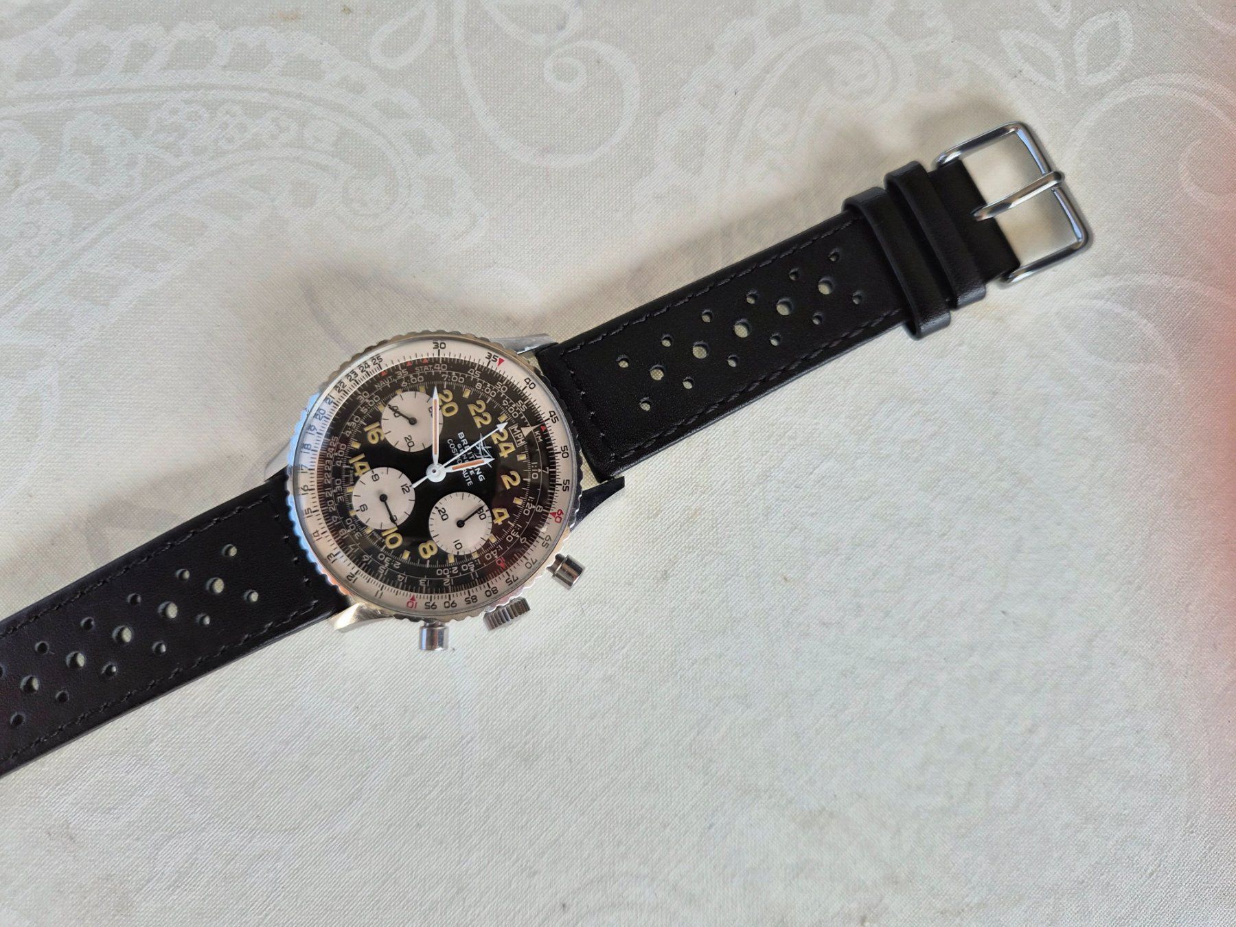 Breitling Uhren: Breitling Chronograph Navitimer Cosmonaute 809 – Gebraucht aus Chabrey von Horology 1