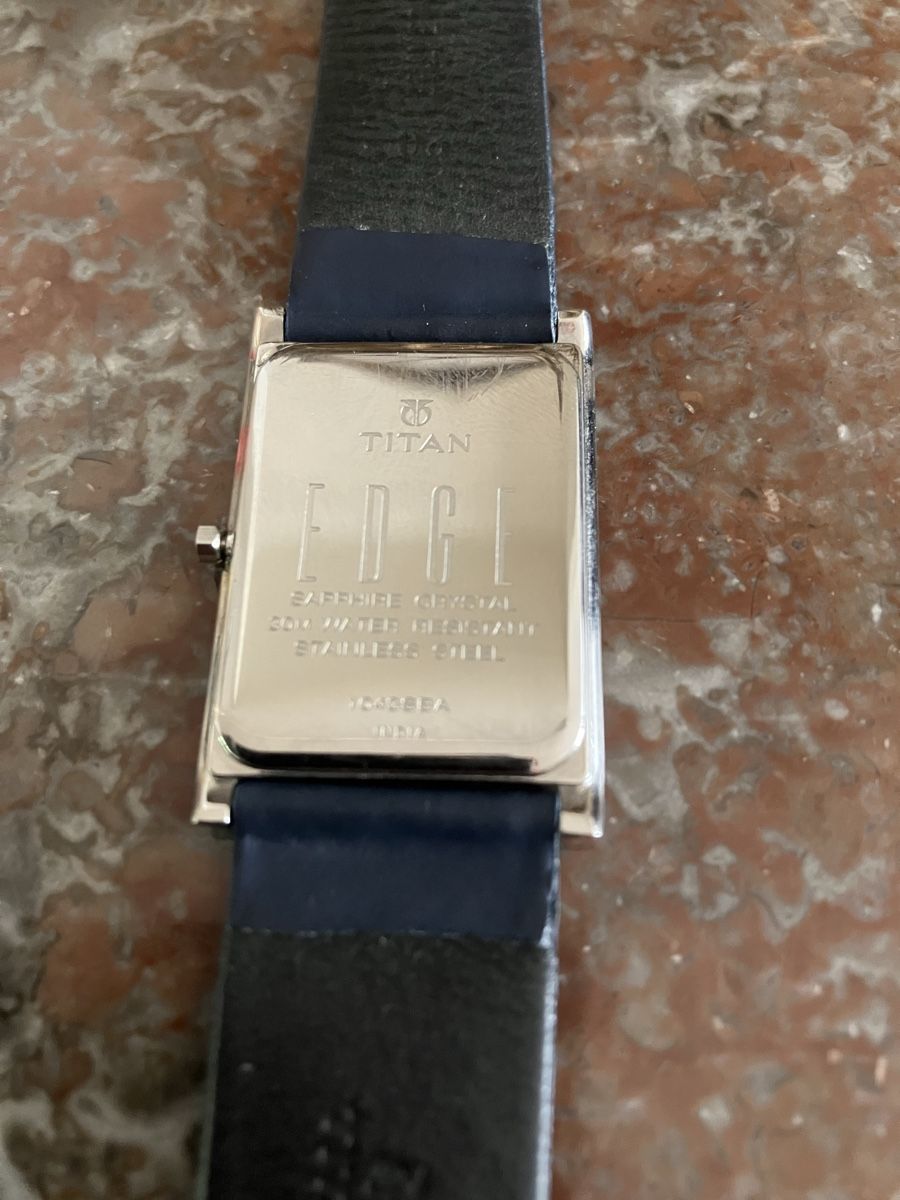 Titan Orologi: Titan Edge ultra slim 1,15 mm – Usato da Liebefeld venduto da PoloLePoulpe 3
