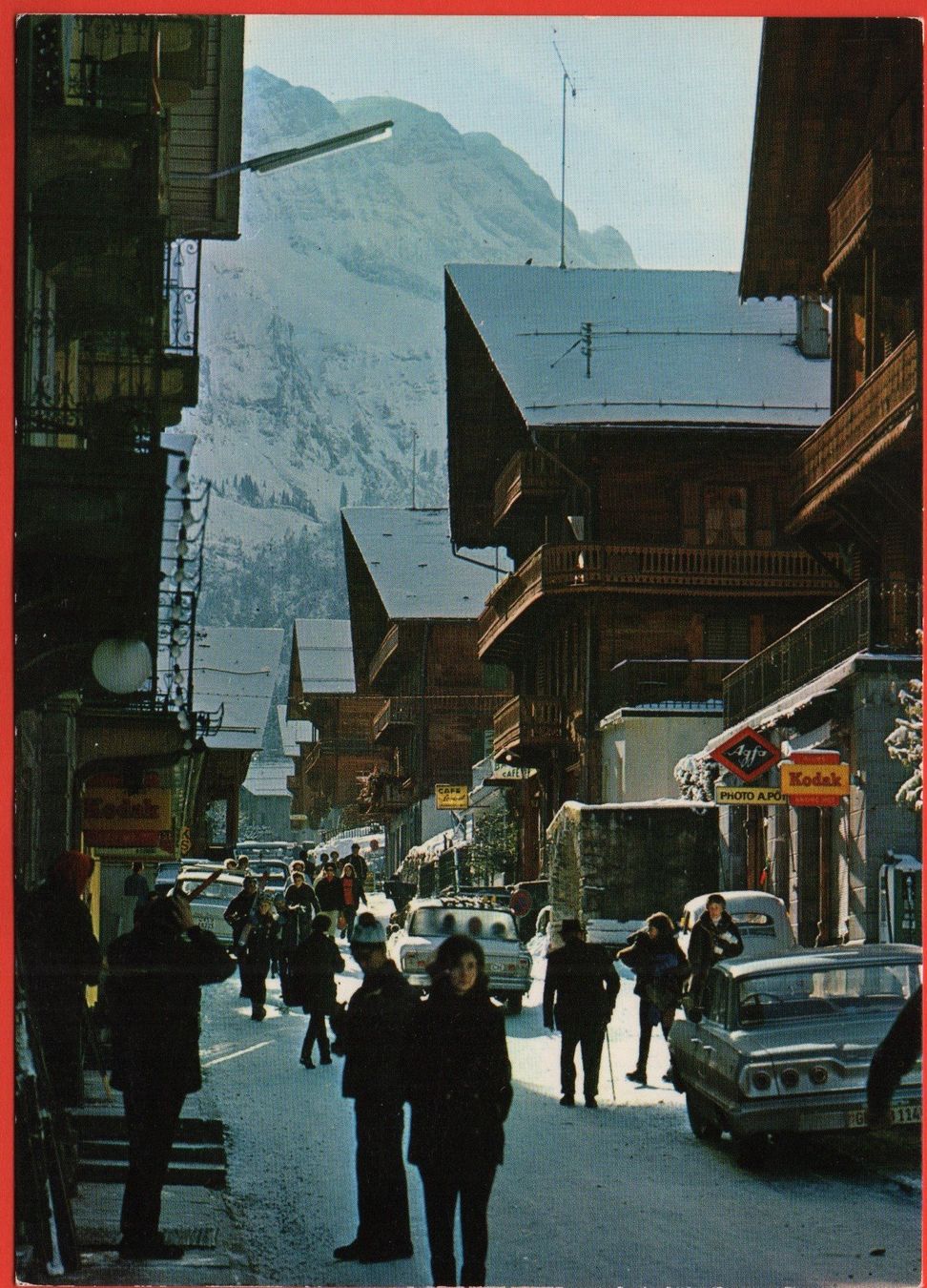Cartes postales: CHAMPÈRY Dorfstrasse belebt - Auto – Neuf (Voir description) à Jona par philajona