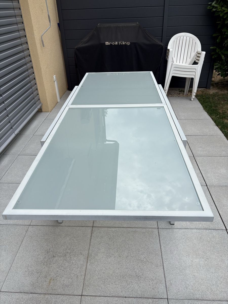 Tavoli: Table  – Usato da Orbe venduto da morgane. 5