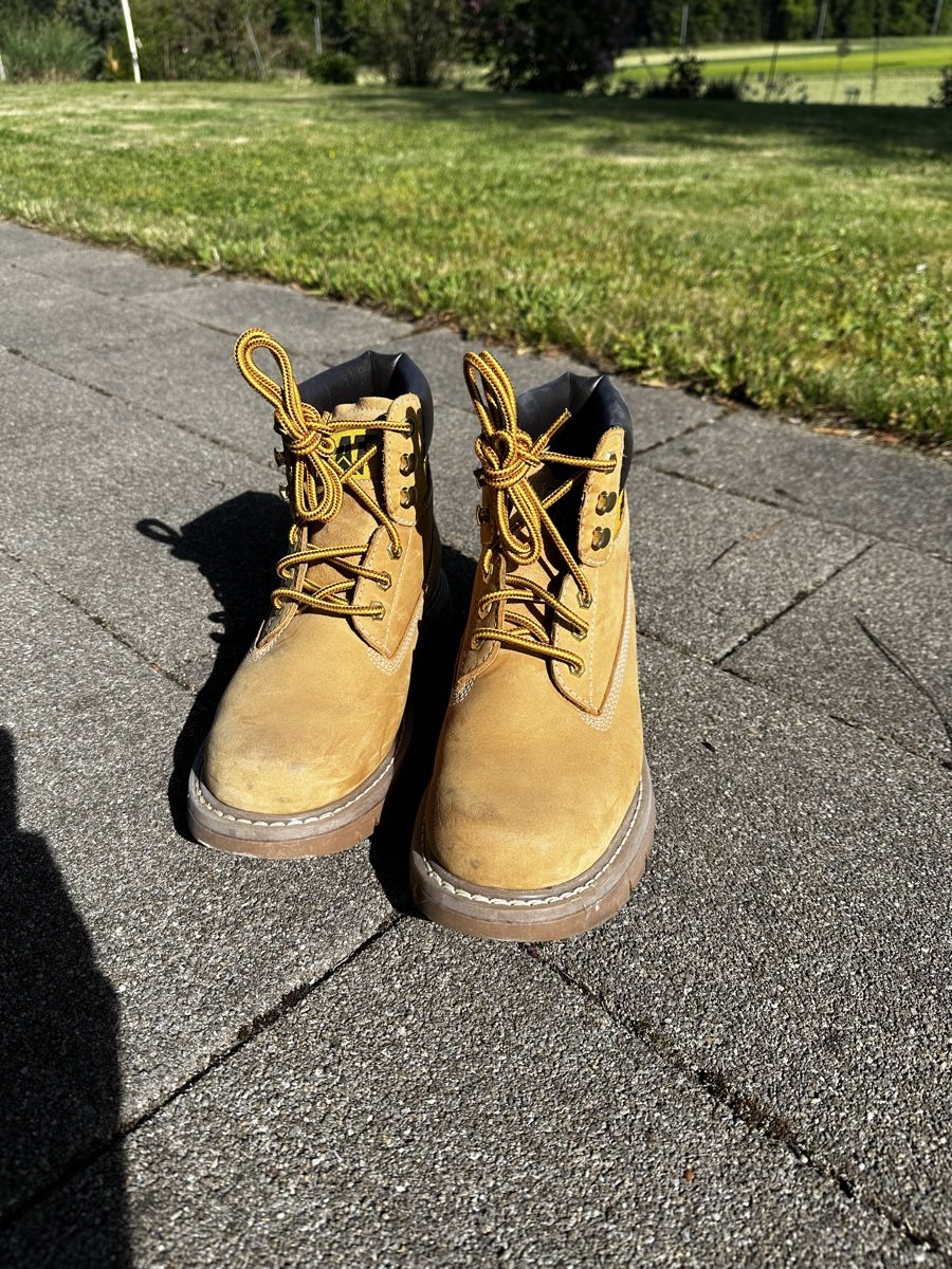 Caterpillar Scarpe da uomo: Caterpillar Boots, Gr.41, Top Zustand – Usato da Weier im Emmental venduto da dom_k 1