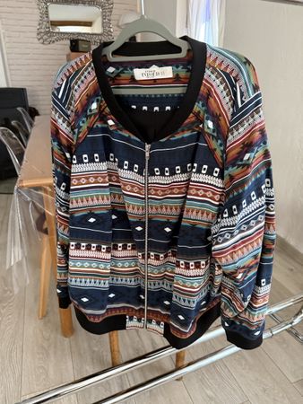 Blouson d'été Studio Untold, taille 50, motif aztèque!