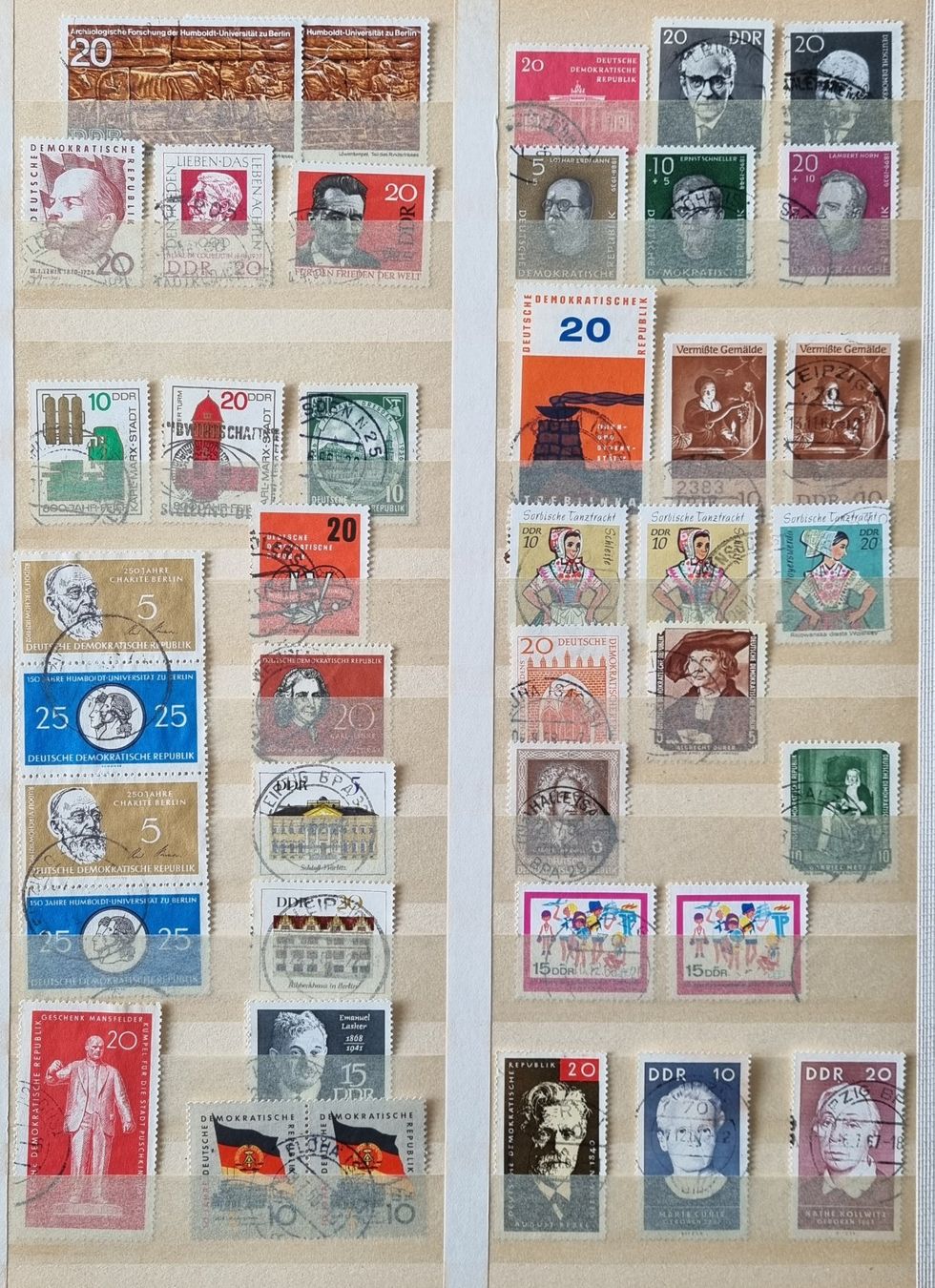 Tutti i francobolli: DDR Briefmarken Sammlung im Album – Usato da Thun venduto da yvonne.95 3
