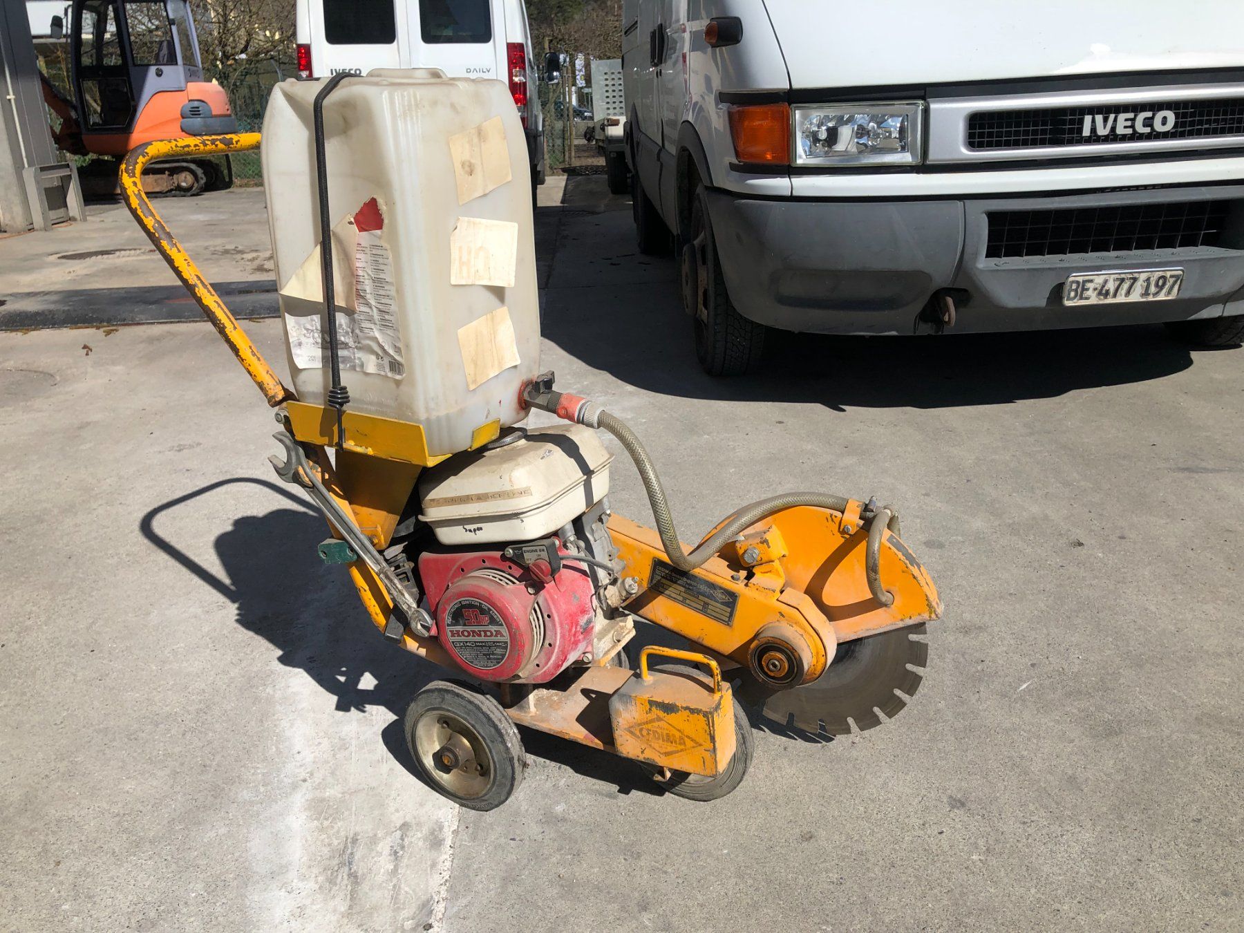 Tutte le macchine: Fugenschneider Cedima mit Hondamotor – Usato da Aarberg venduto da Jbleifuss 1