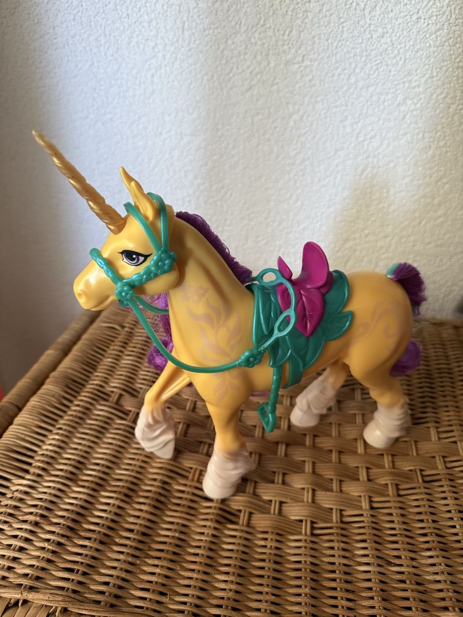 Statuette:  Neues Pferd Unicorn Academy  LEAF – Nuovo e nell'imballaggio originale da Therwil venduto da Schneefra1