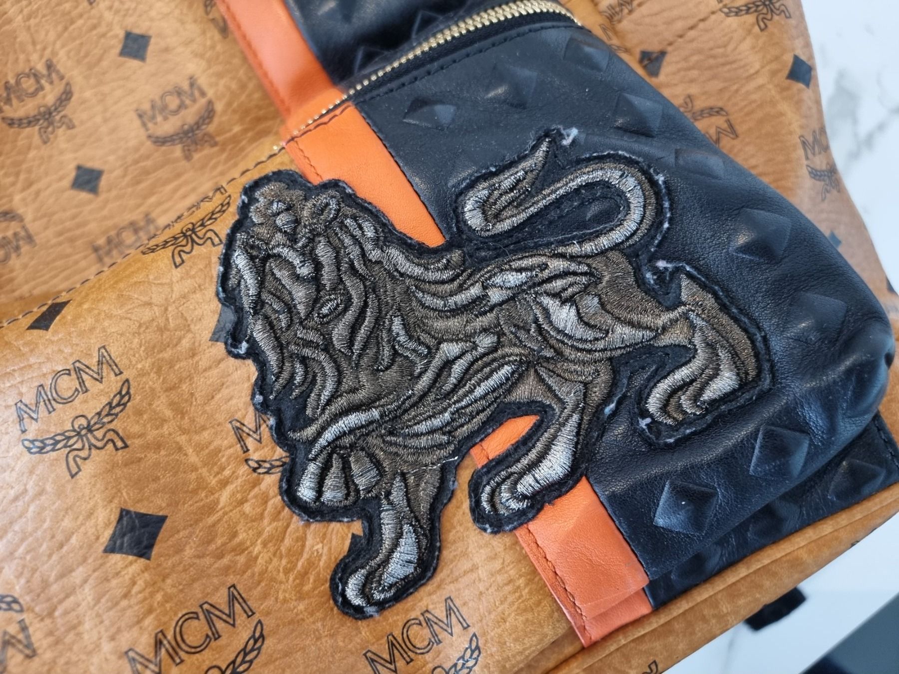 Mcm Zaini: MCM «Lion» Special Edition Backpack (Medium) – Usato da Zürich venduto da TrueTrade 2