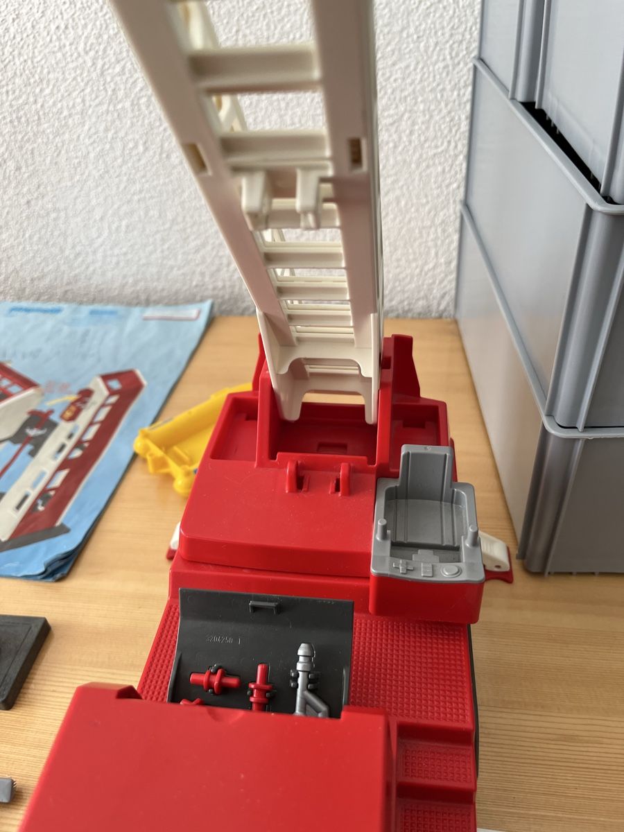 Playmobil Jouets: Playmobil Feuerwehr  – D'occasion à Frauenfeld par adj04 4