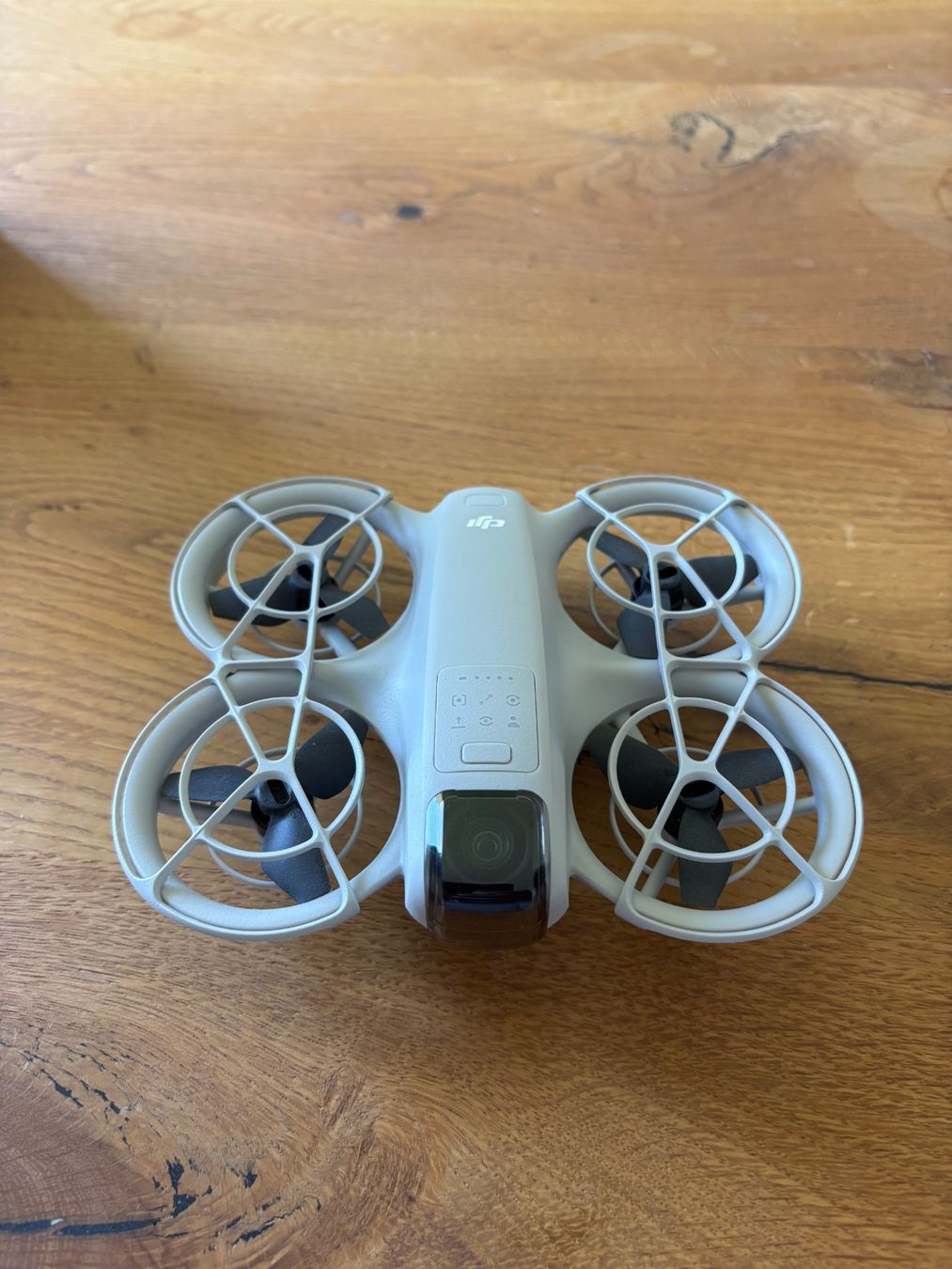 Giocattoli: Mini Drone DJI Neo + pack flymore + Googgle + Joystick 4K – Nuovo (secondo la descrizione) da Winterthur venduto da exb_7mmm 1