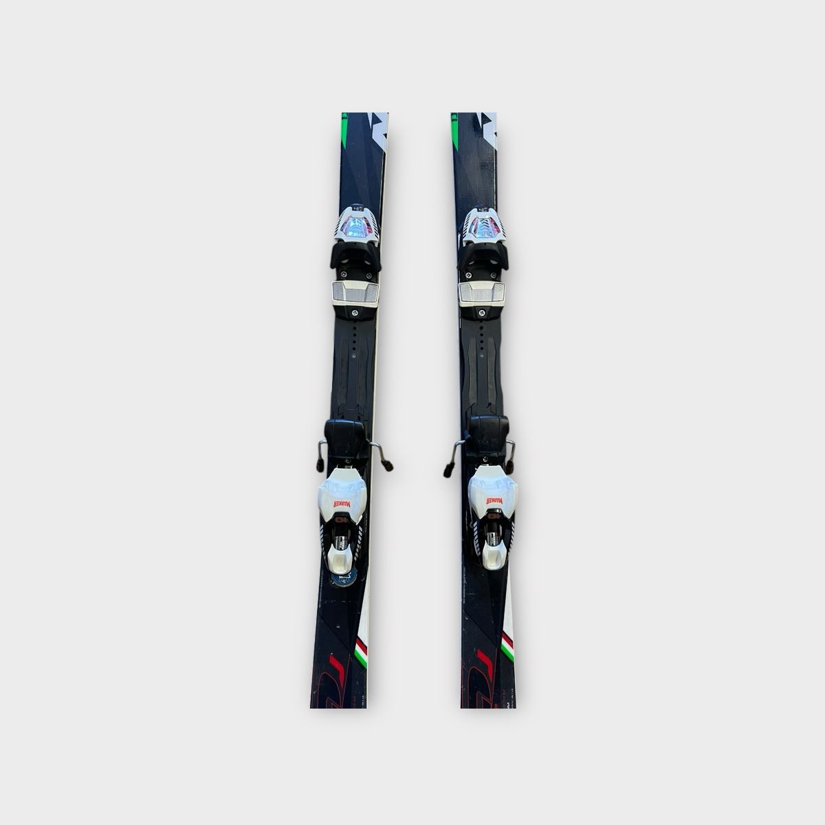 Nordica Sci: Nordica Dobermann Junioren Ski 149cm – Usato da Murten venduto da Ski-Outlet 2