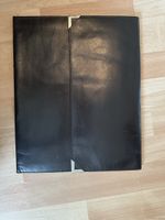 Aski Bags  vor Dokumente Mappen 