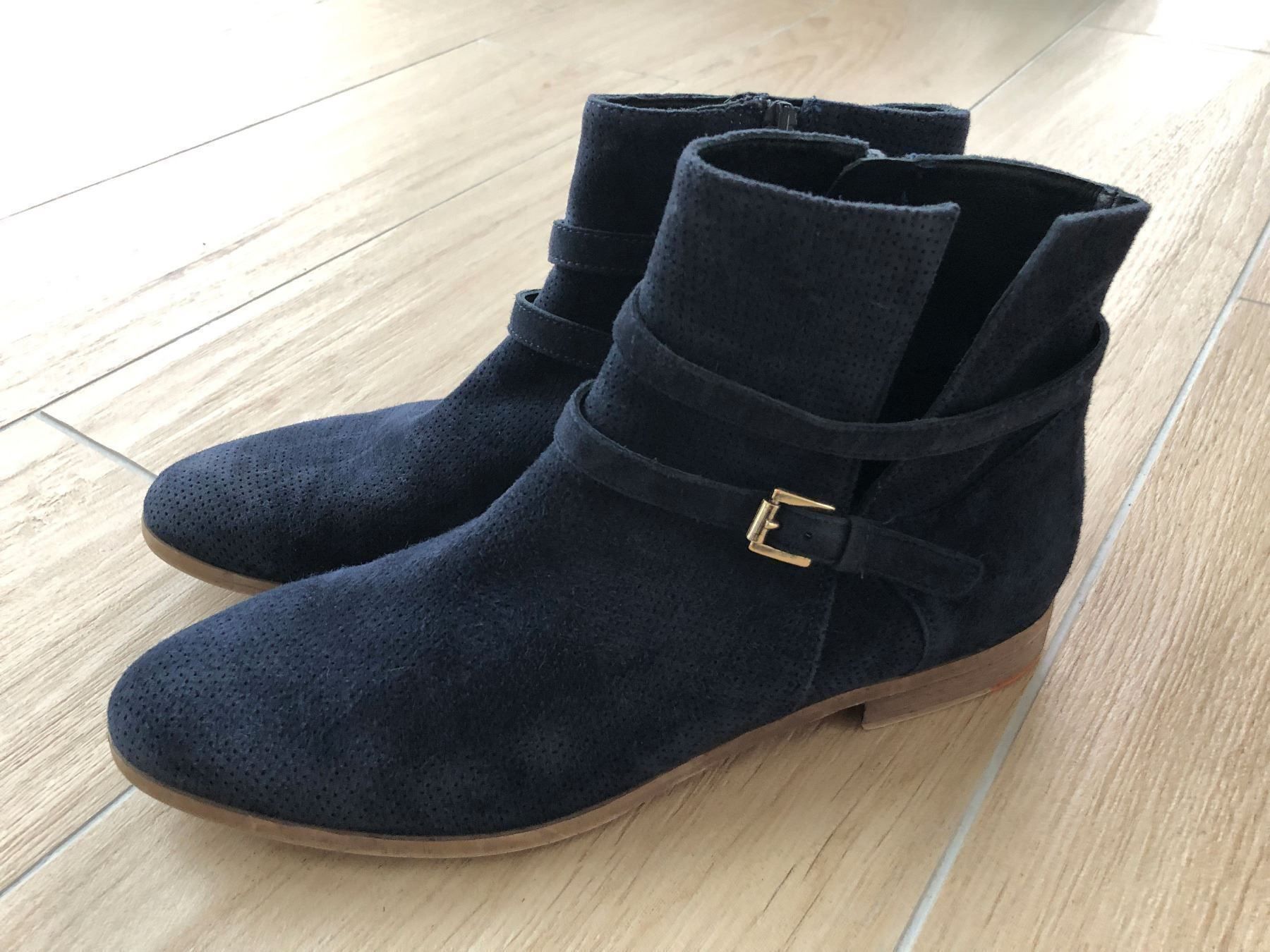 Calze: Bottines Minelli / Minelli Stiefeletten – Nuovo (secondo la descrizione) da La conversion venduto da Repio