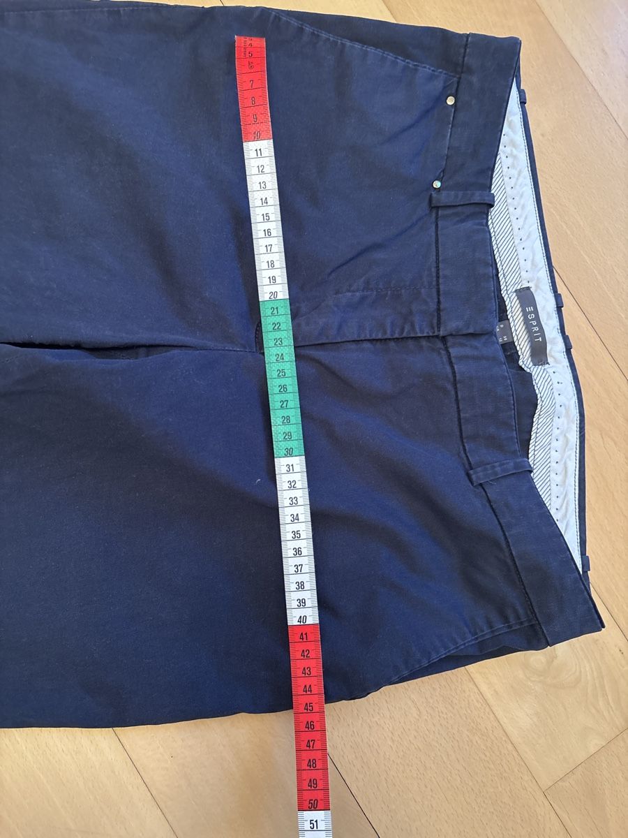 Esprit Pantaloni: Esprit Stoffhose Dunkelblau Grösse M – Usato da Basel venduto da FannySt 3