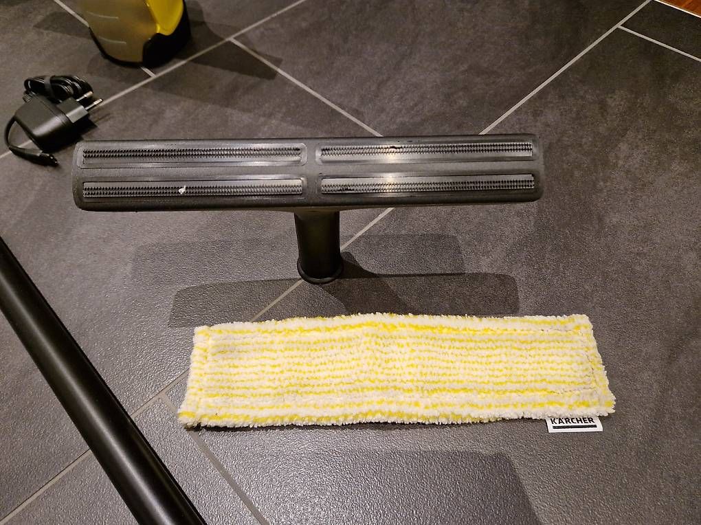 Kärcher Sonstiges für Haushalt & Wohnen: Kärcher Fensterputz-Set (7-teilig) – Gebraucht aus Au SG von Chliini87 2
