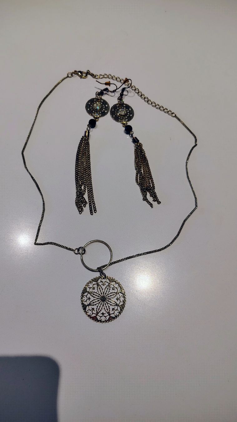 Autres bijoux: Lot de bijoux phantaisie – D'occasion à Puidoux par Sophia70 2