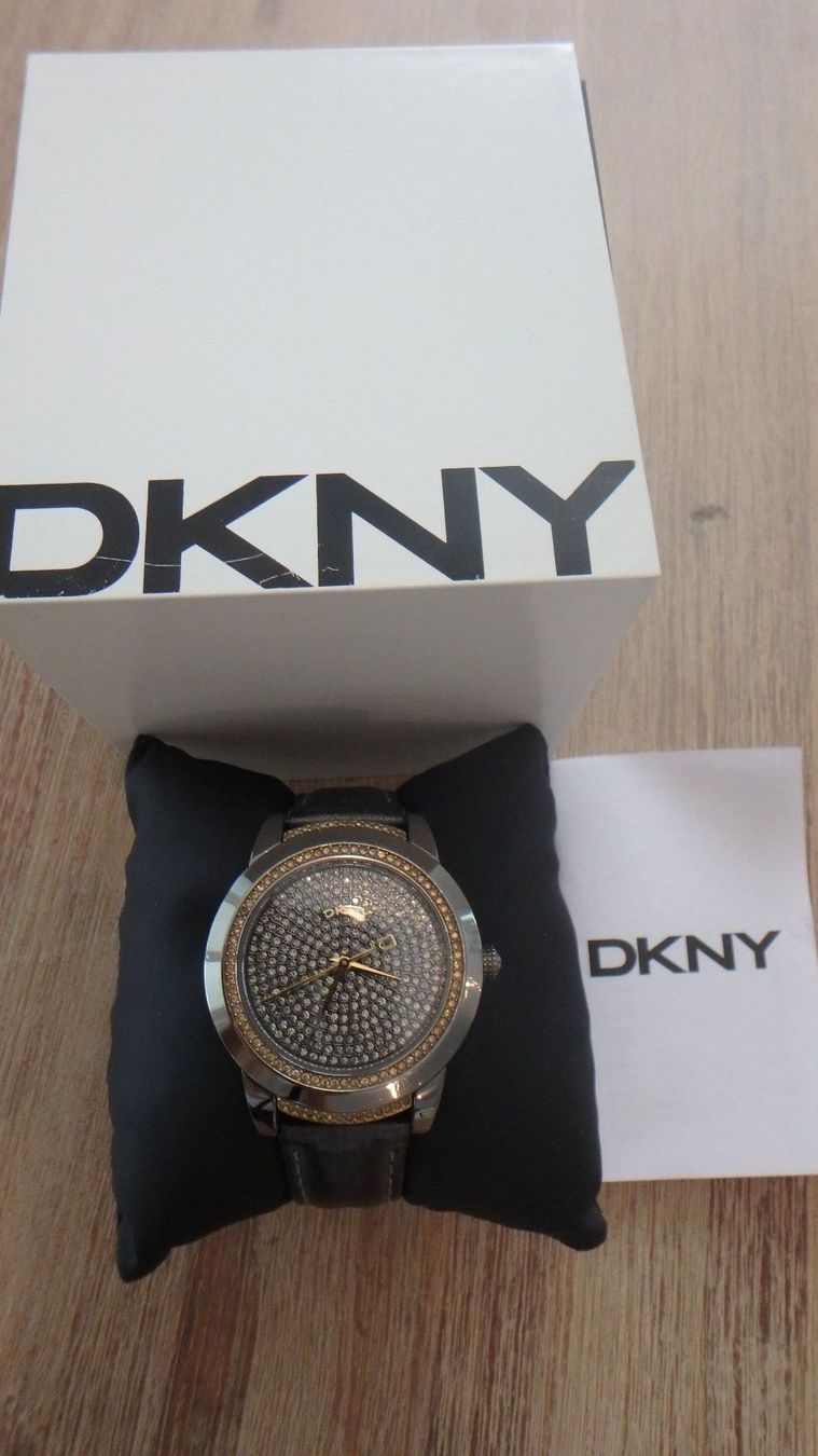 Orologi: DKNY Uhr – Usato da Vaduz venduto da RapunzelLissi 1