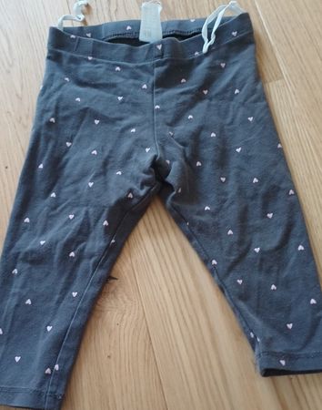 Leggings H&M grau mit Herzmuster akzeptabler Zustand