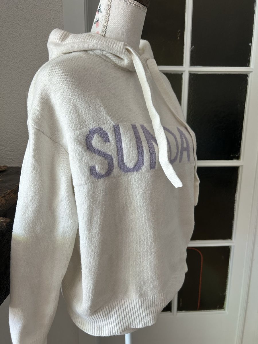 Pulls & Sweat-shirts: Pull à capuche Camaïeu M – Neuf (Voir description) à Chez-le-Bart par Justine2025 1