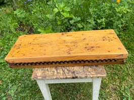 schöne grosse antike Zigarrenpresse aus Holz