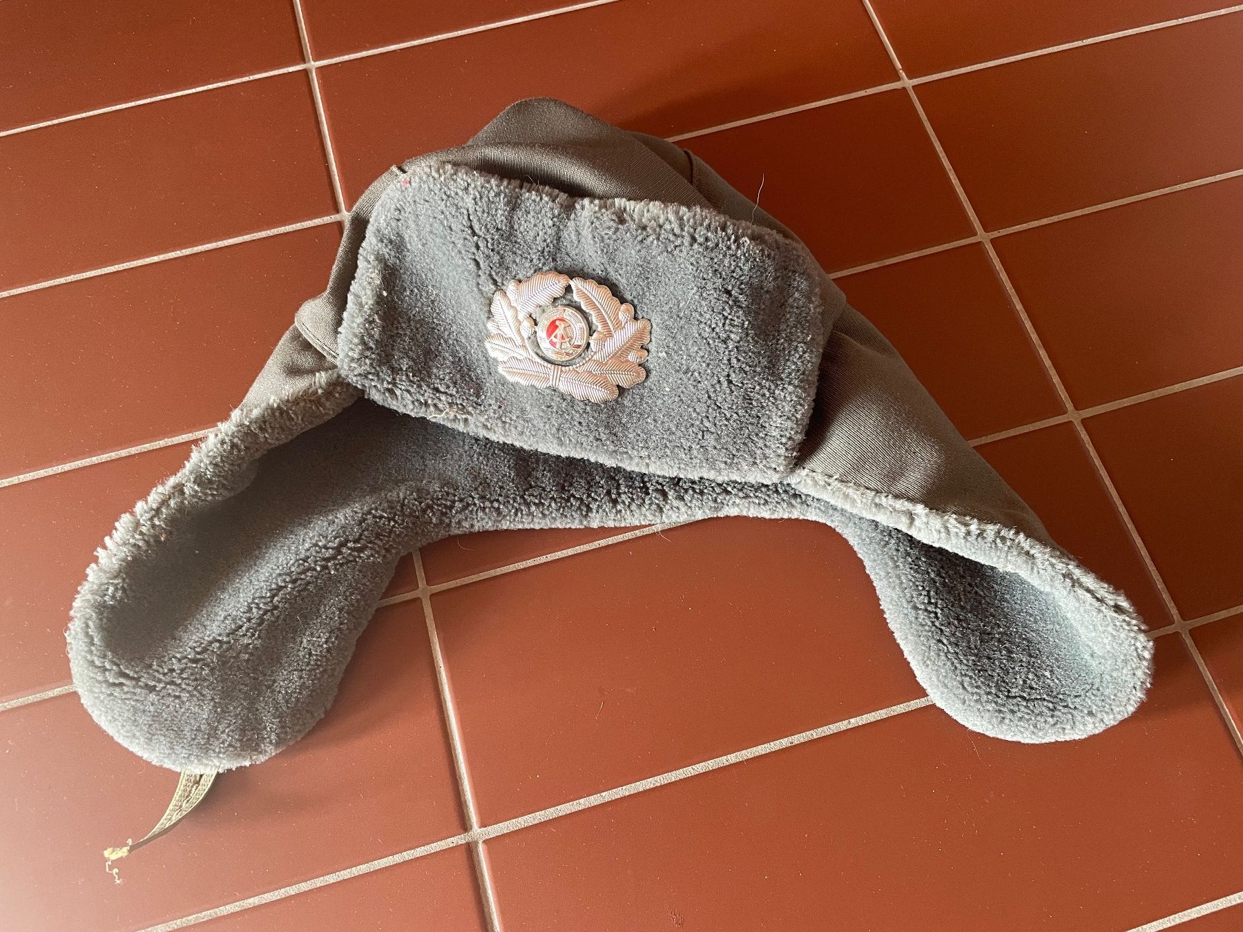Hüte, Mützen & Caps: NVA-Wintermütze – Gebraucht aus Winterthur von Fengler