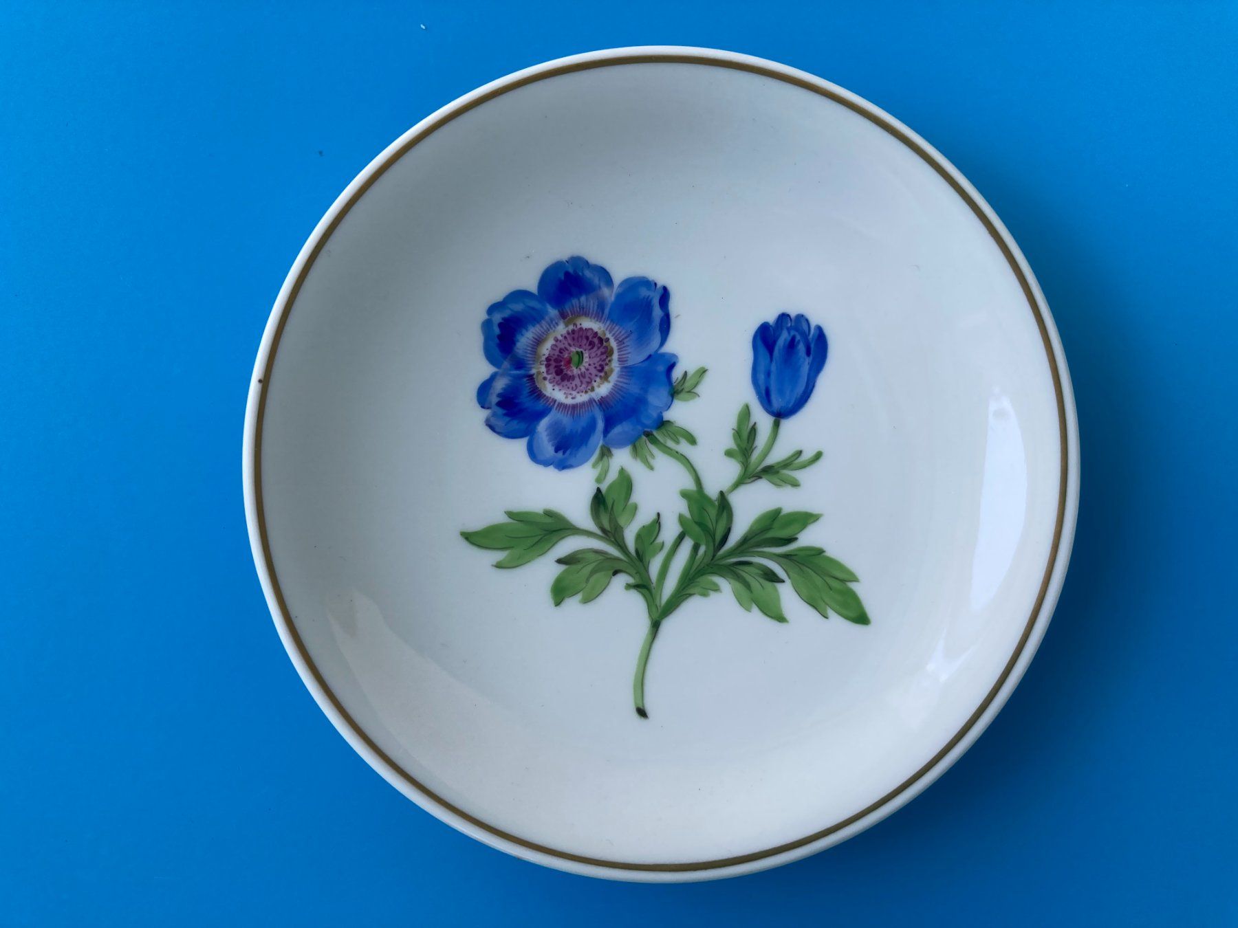 Piatti: TELLERLI  SCHÄLCHEN HANDGEMALT  APEROSCHÄLCHEN  ANEMONE – Usato da Subingen venduto da ArtBead 1