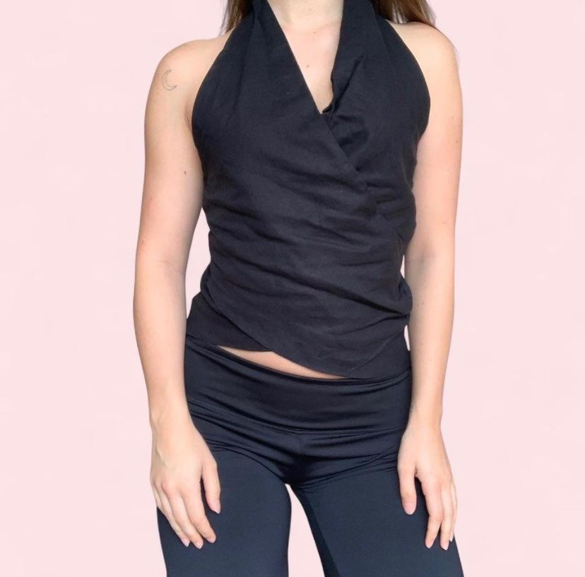 Zara Top: Schwarzes Zara Top – Usato da Bern venduto da sel_v6l2