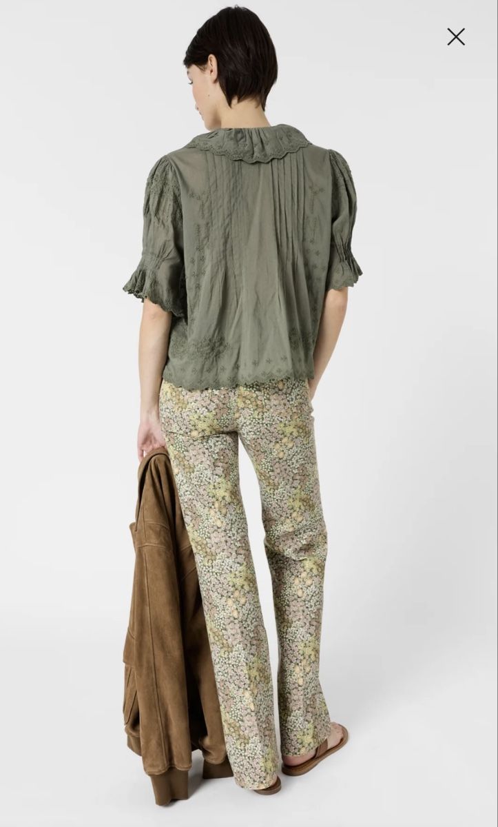 Sezane Top: Neu Gerard Darel Boho Designer Top Oliv  – Nuovo e nell'imballaggio originale da Zürich venduto da Swissair1234 1