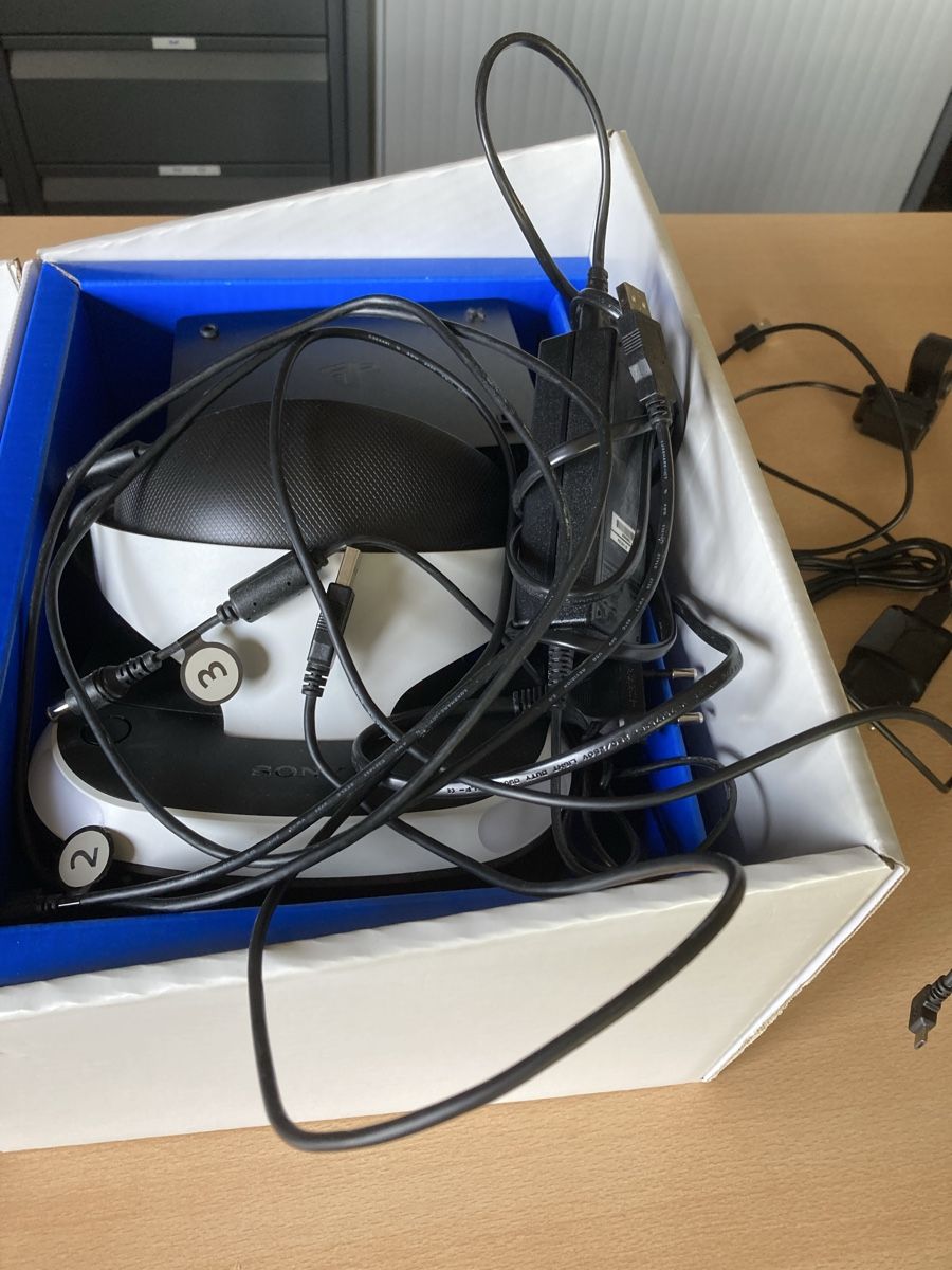 Sony Casco VR: Sony VR Set – Usato da Niederuzwil venduto da Miami1999 8