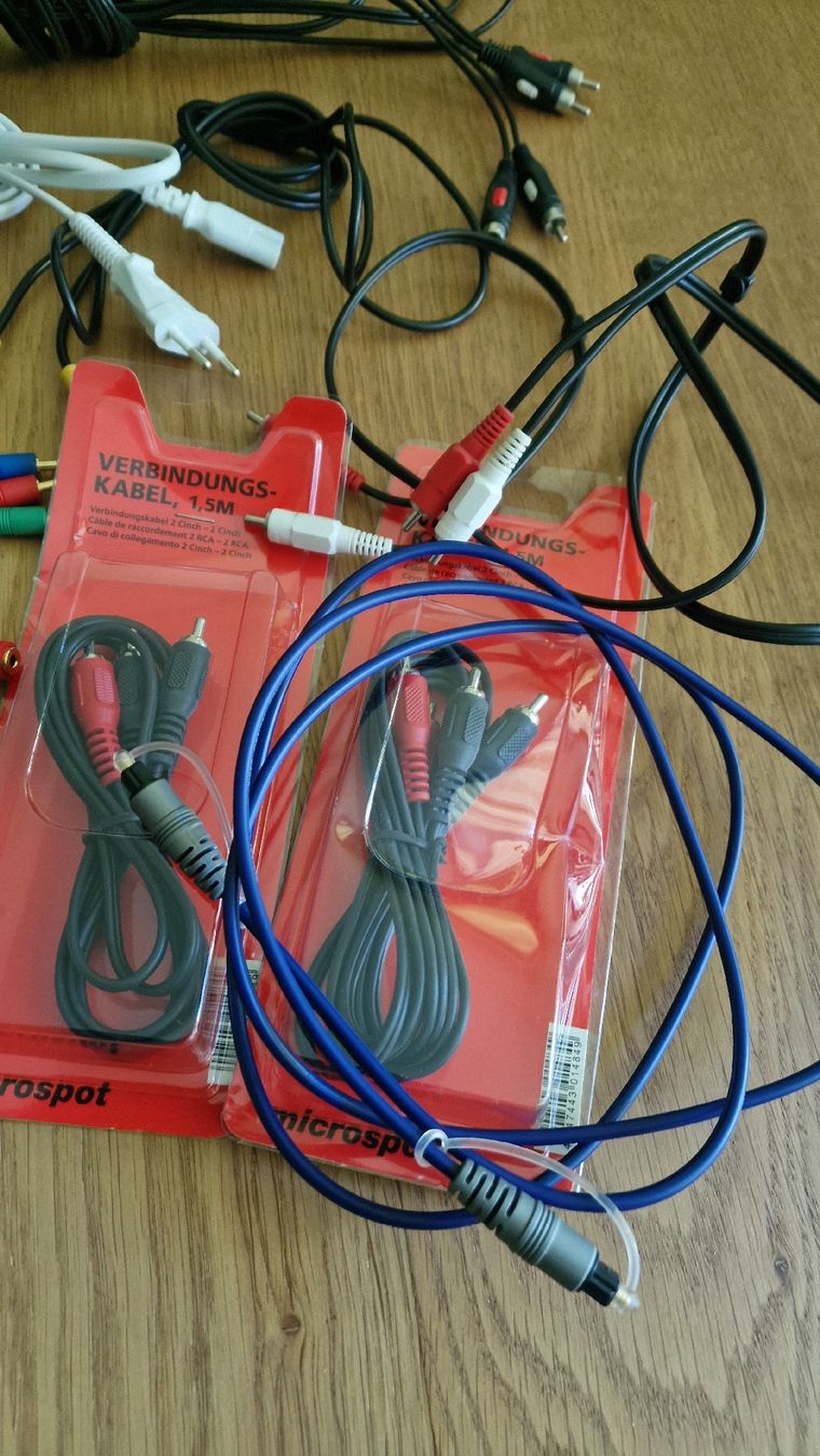 Kabel: Kabel-Satz: HDMI, Cinch, Klinke , Glas, Audio – Neu (gemäss Beschreibung) aus Urtenen-Schönbühl von Saints67 6