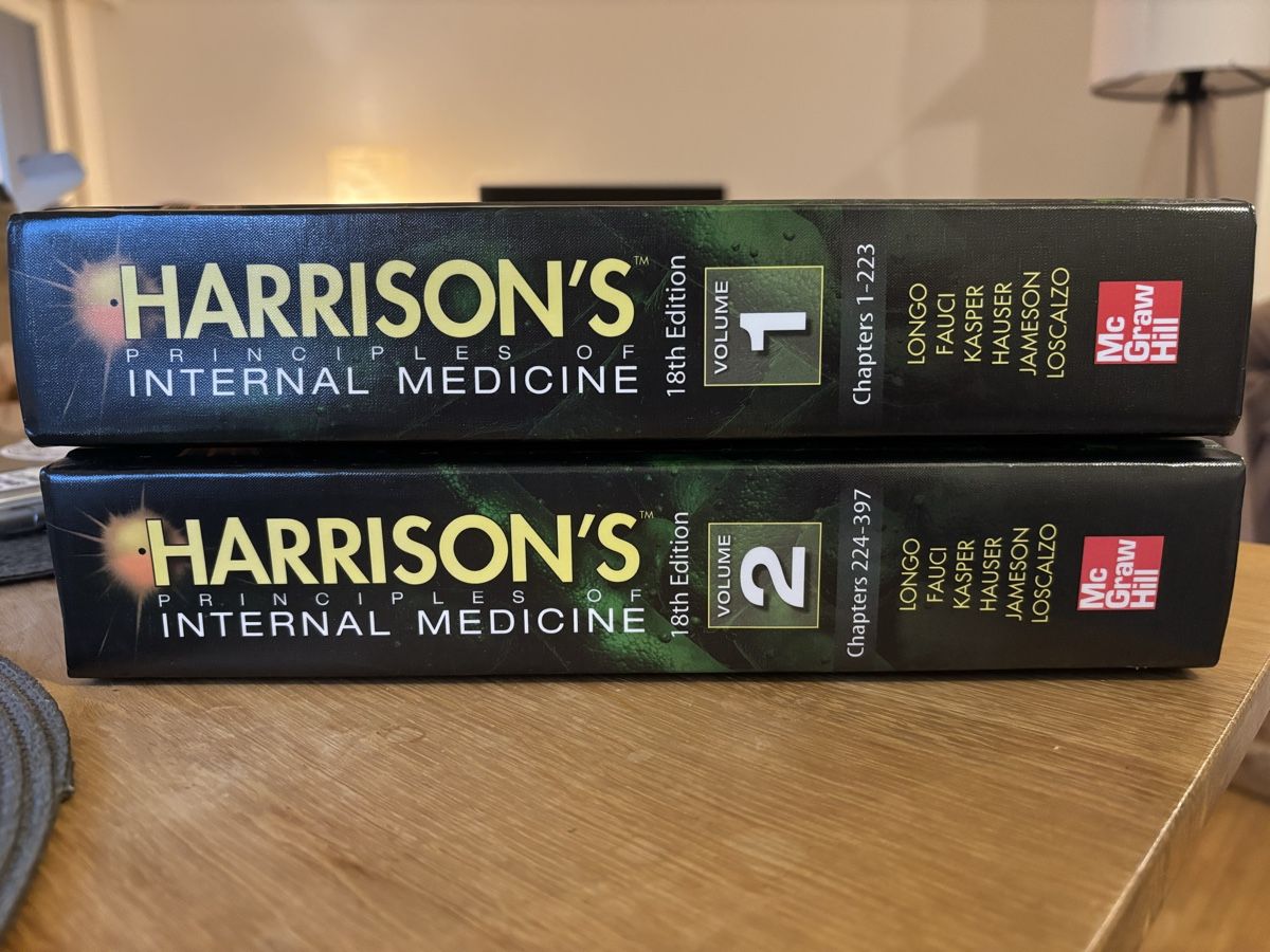 Bücher: Harrison's Internal Medicine 18th Edition. Volume 2 – Gebraucht aus Genève von gai_w7bf 1