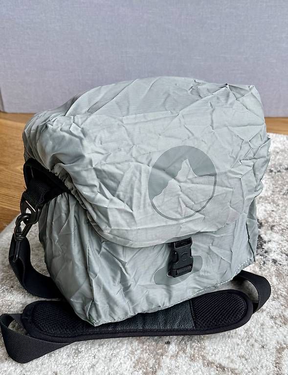 Lowepro Borse: Lowepro Nova Fototasche – Usato da Wilen b. Wollerau venduto da chocolady 4