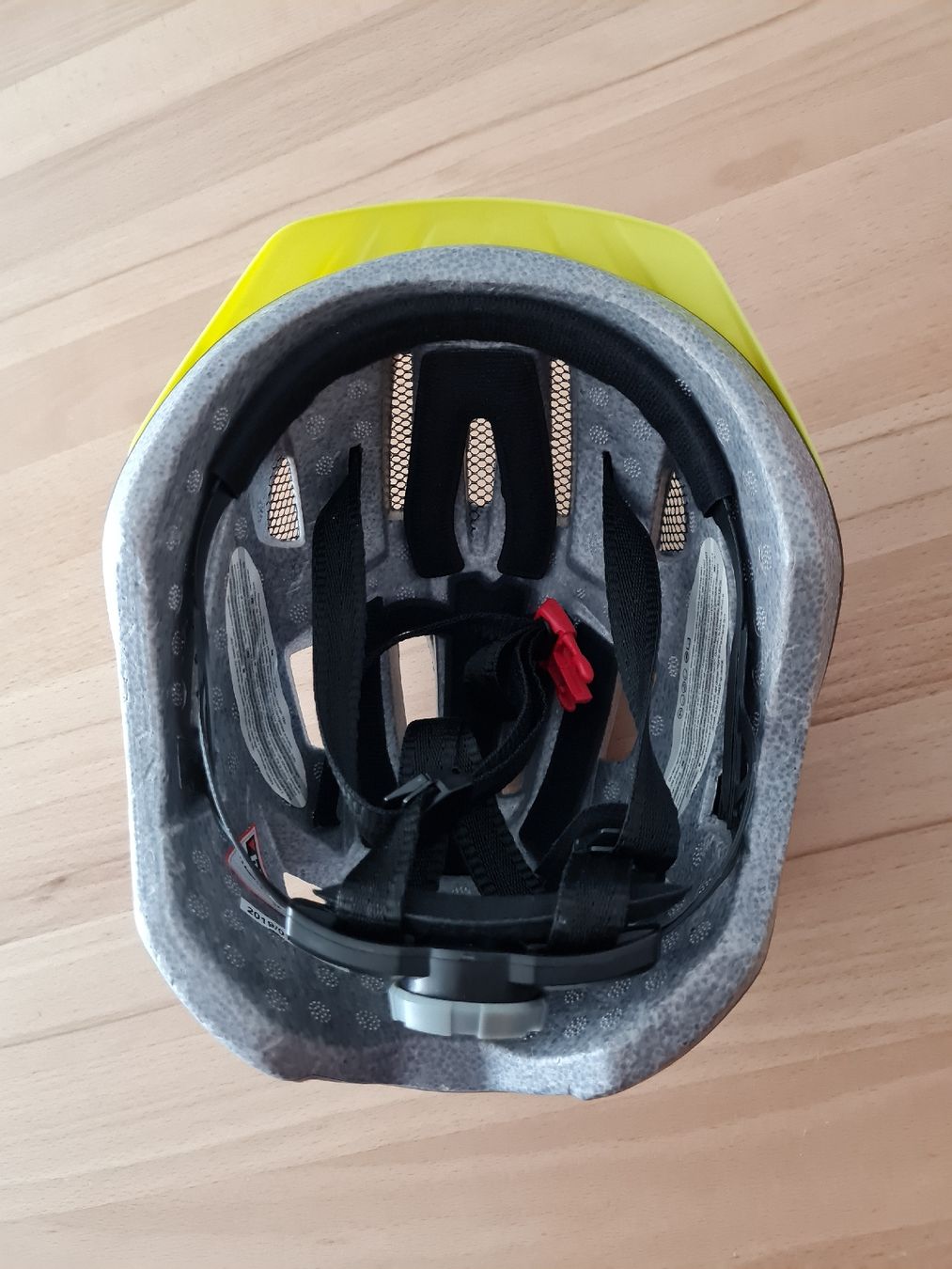 Casques: Fahrradhelm grau/gelb Grösse M – Neuf (Voir description) à Tagelswangen par Heaven2501 2