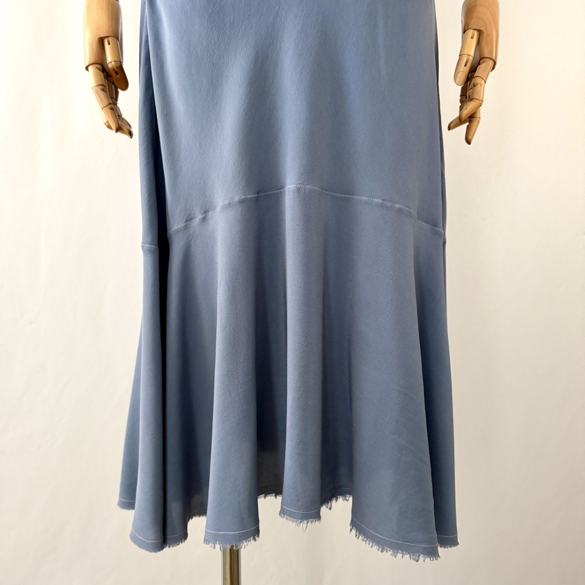 Lotti di vestiti: Raquel Allegra Silk Two-Piece Set – Nuovo (secondo la descrizione) da Emmen venduto da Avviivva_Com2023 3